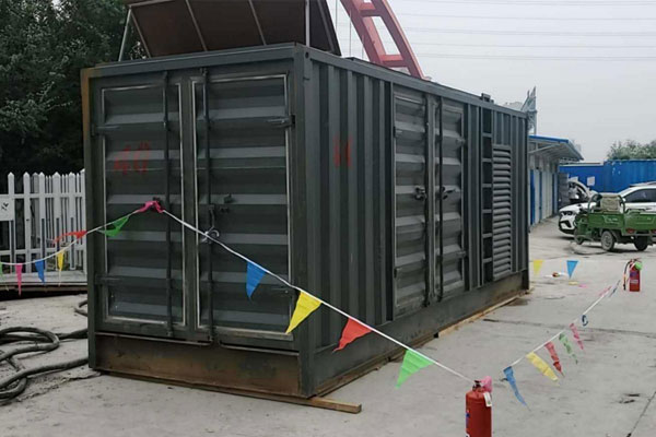 老河口发电机租赁空气滤清器多久更换一次?